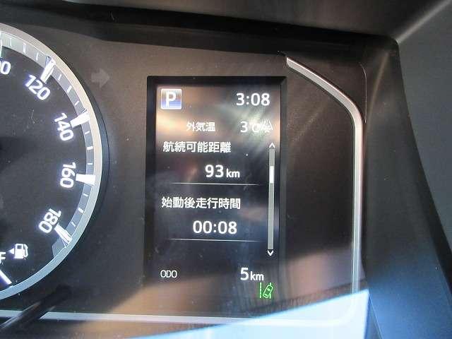 ハイエースバン スーパーＧＬ　ダークプライムＩＩ　ディーゼルターボ　寒冷地仕様　登録済未使用車　メーカーオプション／両側パワースライドドア／リアフォグ／純正１５インチアルミ／デジタルインナーミラー／フロントドアスカッフ　モデリスタＦスポデイライト付（7枚目）