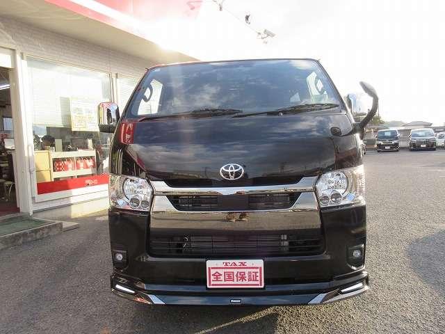 ハイエースバン スーパーＧＬ　ダークプライムＩＩ　ディ―ゼルターボ　寒冷地仕様　登録済未使用車　メーカーオプション／両側パワースライドドア／リアフォグ／純正１５インチアルミ／デジタルインナーミラー／フロントドアスカッフ　モデリスタＦスポデイライト付（18枚目）