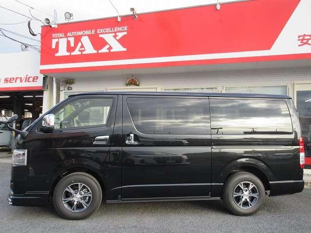 ハイエースバン スーパーＧＬ　ダークプライムＩＩ　ディ―ゼルターボ　寒冷地仕様　登録済未使用車　メーカーオプション／両側パワースライドドア／リアフォグ／純正１５インチアルミ／デジタルインナーミラー／フロントドアスカッフ　モデリスタＦスポデイライト付（19枚目）