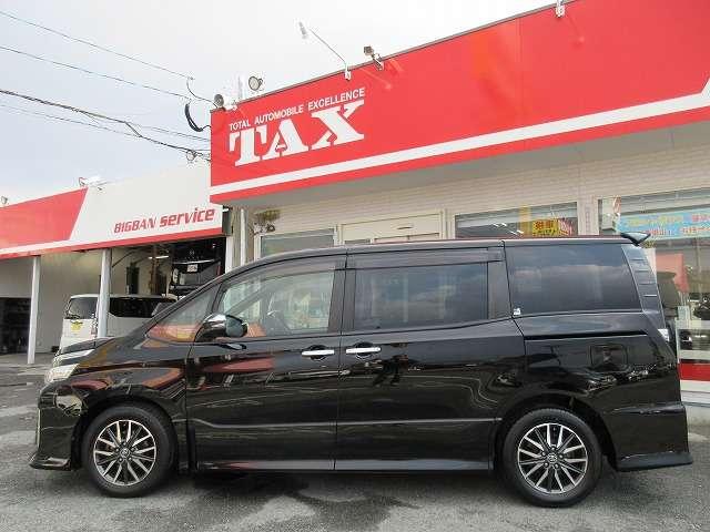 ヴォクシー ＺＳ　煌　ワンオーナー　車検２年整備　アルパイン製１０型ナビ／フルセグＴＶ／ＤＶＤ再生／ＣＤ録音／バックモニター／後席フリップダウンモニター　ＥＴＣ　両側パワースライドドア　ＬＥＤオートライト　スマートキー（3枚目）