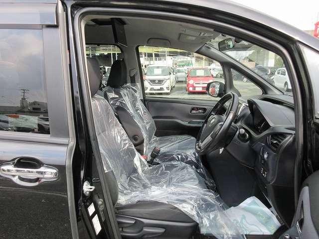 ヴォクシー ＺＳ　煌　ワンオーナー　車検２年整備　アルパイン製１０型ナビ／フルセグＴＶ／ＤＶＤ再生／ＣＤ録音／バックモニター／後席フリップダウンモニター　ＥＴＣ　両側パワースライドドア　ＬＥＤオートライト　スマートキー（23枚目）