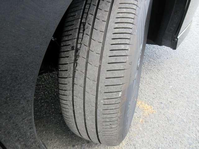 セレナ ハイウェイスターＶ　プロパイロット　禁煙車　走行距離４．６００キロ　新車メーカー保証継承　衝突被害軽減ブレーキ　両側ハンズフリーパワースライドドア　ドライブレコーダー　ナビ／Ｂｌｕｅｔｏｏｔｈ／バックモニター　ＥＴＣ（10枚目）