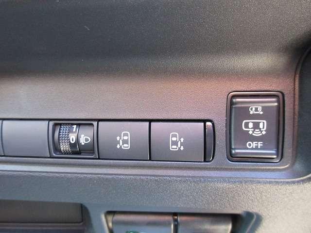 セレナ ハイウェイスターＶ　プロパイロット　禁煙車　走行距離４．６００キロ　新車メーカー保証継承　衝突被害軽減ブレーキ　両側ハンズフリーパワースライドドア　ドライブレコーダー　ナビ／Ｂｌｕｅｔｏｏｔｈ／バックモニター　ＥＴＣ（37枚目）