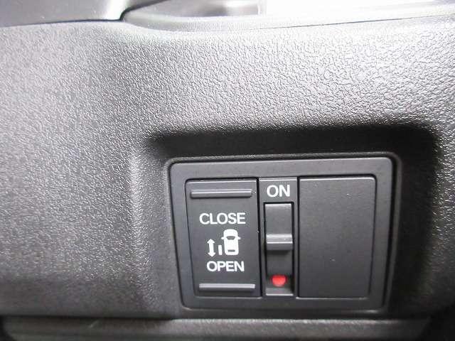 Ｎ－ＢＯＸカスタム ベースグレード　ホンダセンシング　走行距離１１．１００キロ　禁煙車　衝突被害軽減ブレーキ　新車メーカー保証継承　シートヒーター　１１型ディスプレイオーデイオ　バックカメラ　ＥＴＣ　パワースライドドア　ＬＥＤライト（14枚目）