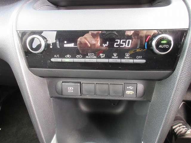 ヤリスクロス ハイブリッドG トヨタセーフティセンス 新車メーカー保証継承 衝突被害軽減ブレーキ 前後ドライブレコーダー 純正8型ディスプレイオーデイオ/フルセグTV/Bluetooth/バックモニター LEDオートライト 禁煙車(14枚目)