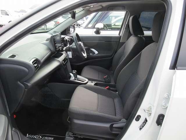 ヤリスクロス ハイブリッドG トヨタセーフティセンス 新車メーカー保証継承 衝突被害軽減ブレーキ 前後ドライブレコーダー 純正8型ディスプレイオーデイオ/フルセグTV/Bluetooth/バックモニター LEDオートライト 禁煙車(27枚目)