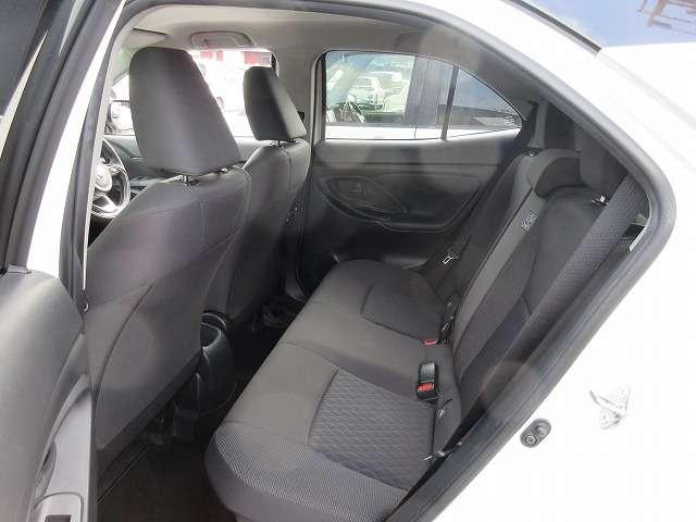 ヤリスクロス ハイブリッドG トヨタセーフティセンス 新車メーカー保証継承 衝突被害軽減ブレーキ 前後ドライブレコーダー 純正8型ディスプレイオーデイオ/フルセグTV/Bluetooth/バックモニター LEDオートライト 禁煙車(28枚目)