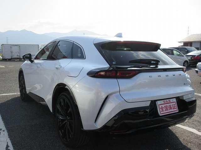 クラウンスポーツ Z ハイブリッド 走行距離14.770キロ 新車メーカー保証継承 ムーンルーフ 黒本革エアーパワーシート パワーバックドア パノラミックビューモニター 純正12.3型ナビ/フルセグTV ハンドルヒーター(3枚目)