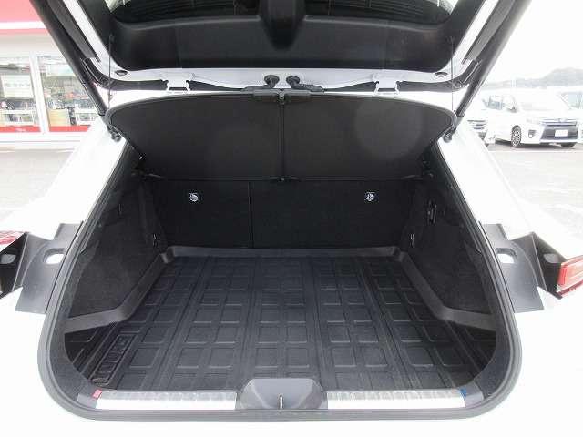 クラウンスポーツ Z ハイブリッド 走行距離14.770キロ 新車メーカー保証継承 ムーンルーフ 黒本革エアーパワーシート パワーバックドア パノラミックビューモニター 純正12.3型ナビ/フルセグTV ハンドルヒーター(30枚目)