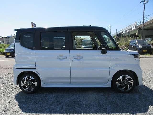 スペーシアカスタム ハイブリッドＸＳターボ（4枚目）