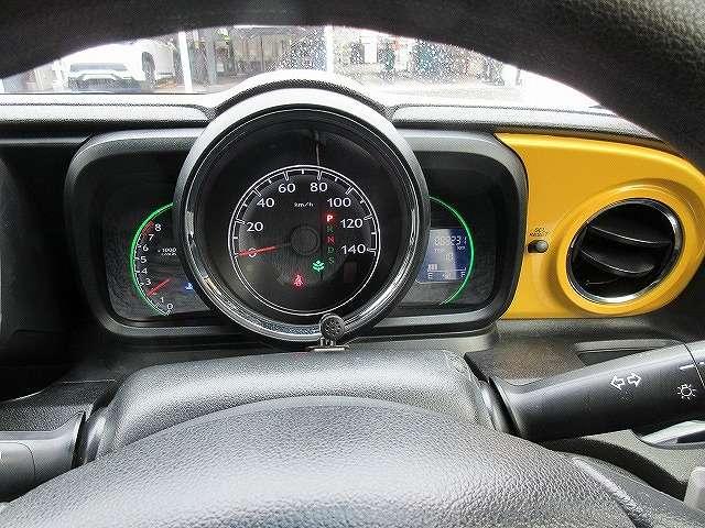 N-ONE ツアラー SSパッケージ 2トーンカラースタイル インタークラ―ターボ 全国走行無制限保証 衝突被害軽減ブレーキ クルーズコントロール パドルシフト ナビ/フルセグTV/DVD再生/CD/Bluetooth/バックモニター(11枚目)