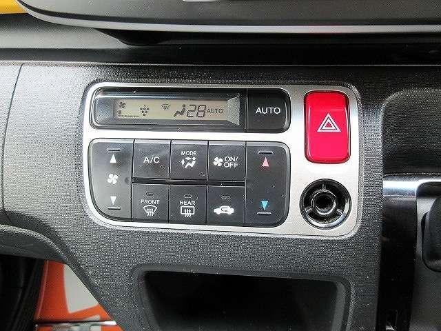 N-ONE ツアラー SSパッケージ 2トーンカラースタイル インタークラ―ターボ 全国走行無制限保証 衝突被害軽減ブレーキ クルーズコントロール パドルシフト ナビ/フルセグTV/DVD再生/CD/Bluetooth/バックモニター(14枚目)