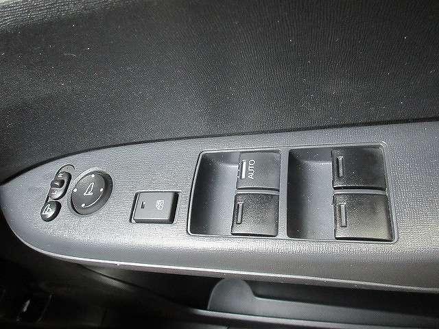 N-ONE ツアラー SSパッケージ 2トーンカラースタイル インタークラ―ターボ 全国走行無制限保証 衝突被害軽減ブレーキ クルーズコントロール パドルシフト ナビ/フルセグTV/DVD再生/CD/Bluetooth/バックモニター(16枚目)