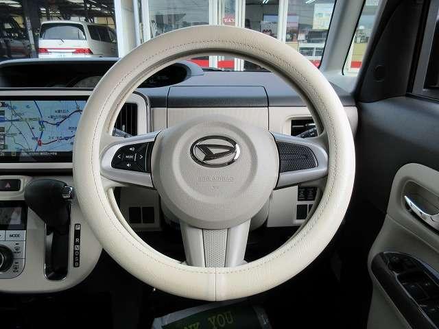 ムーヴキャンバス Ｇメイクアップ　ＳＡＩＩＩ　走行距離１６．８００キロ　禁煙車　全国２年走行無制限保証　衝突被害軽減ブレーキ　全方位モニター　純正８型ナビ／フルセグＴＶ／ＤＶＤ再生／ＣＤ録音／Ｂｌｕｅｔｏｏｔｈ　ＥＴＣ　両側パワースライドドア（11枚目）