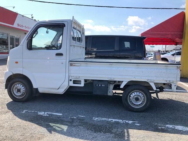 キャリイトラック KCパワステ 4WD 5速ミッション ワンオーナー/禁煙車 タイミングチェーン 三方開 純正AM/FMラジオ ヘッドライトレベライザー(23枚目)