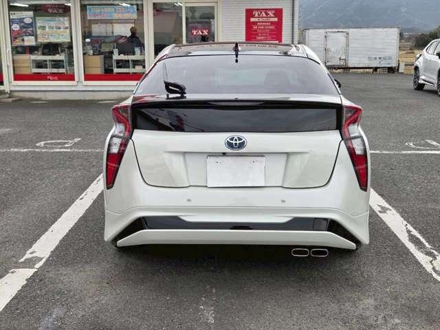 プリウス Sセーフティプラス ツートーン トヨタセーフティセンス モデリスタエアロ 純正17インチアルミ 純正9型ナビ/フルセグTV/DVD再生/CD録音/Bluetooth/バックモニター 純正ドライブレコーダー ワンオーナー/禁煙車(6枚目)