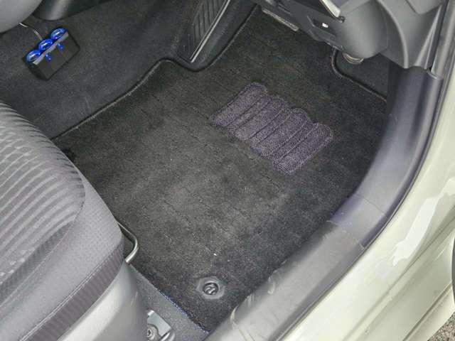 プリウス Sセーフティプラス ツートーン トヨタセーフティセンス モデリスタエアロ 純正17インチアルミ 純正9型ナビ/フルセグTV/DVD再生/CD録音/Bluetooth/バックモニター 純正ドライブレコーダー ワンオーナー/禁煙車(37枚目)