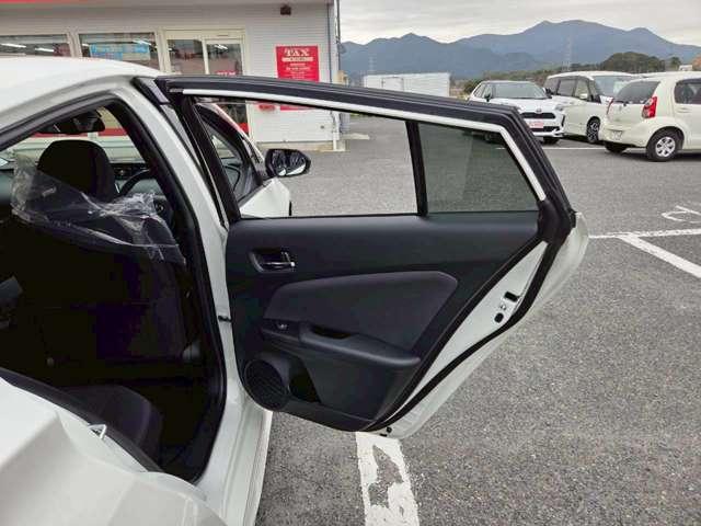 プリウス Sセーフティプラス ツートーン トヨタセーフティセンス モデリスタエアロ 純正17インチアルミ 純正9型ナビ/フルセグTV/DVD再生/CD録音/Bluetooth/バックモニター 純正ドライブレコーダー ワンオーナー/禁煙車(46枚目)