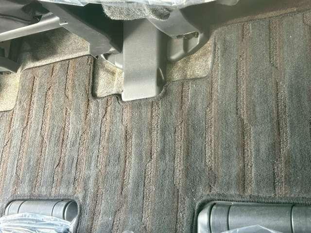 �ԓ��𐴌��ɕۂĂ��p�t���A�}�b�g�t���I�����̂�����ꂪ�i�i�Ƀ��N�ɂȂ�܂���i�O�|�O�j