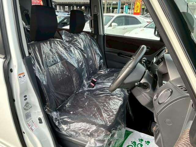 �������Ƃ����T�C�Y���ŁA�̂�D�����x���Ă����V�[�g�I��ݍ��܂��悤�ȃt�B�b�g���ŁA�������̃h���C�u�����m�炸�Ŋy���߂�A�m���ȕi���̓����Ȃł���