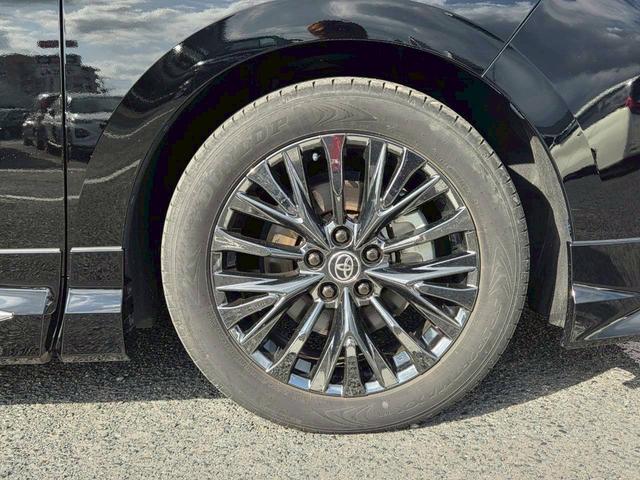 アルファードハイブリッド Ｚ　モデリスタエアロ／グリル／マフラー　純正１９インチエグゼクティブ用アルミ　左右独立ムーンルーフ　レザーシート／シートヒーター　全方位モニター　純正１４型ナビ　３６０°ドライブレコーダー　スマートキー（10枚目）