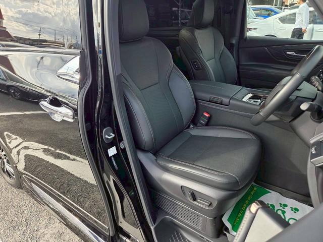 アルファードハイブリッド Ｚ　モデリスタエアロ／グリル／マフラー　純正１９インチエグゼクティブ用アルミ　左右独立ムーンルーフ　レザーシート／シートヒーター　全方位モニター　純正１４型ナビ　３６０°ドライブレコーダー　スマートキー（39枚目）