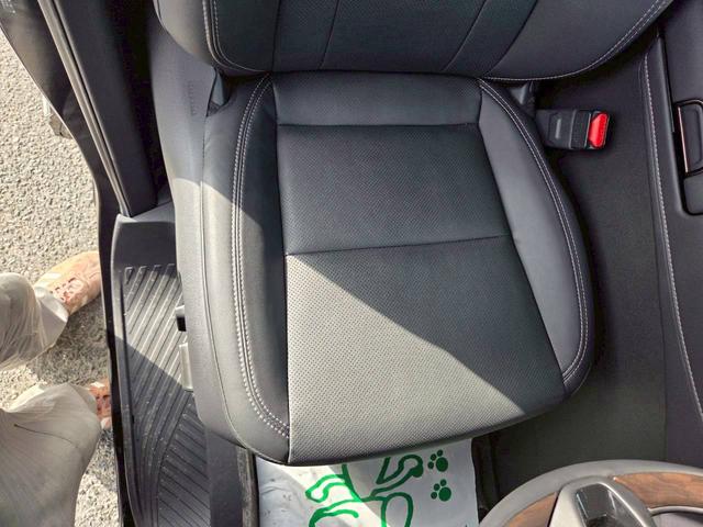 アルファードハイブリッド Ｚ　モデリスタエアロ／グリル／マフラー　純正１９インチエグゼクティブ用アルミ　左右独立ムーンルーフ　レザーシート／シートヒーター　全方位モニター　純正１４型ナビ　３６０°ドライブレコーダー　スマートキー（41枚目）