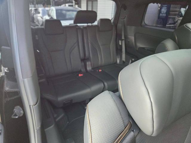 アルファードハイブリッド Ｚ　モデリスタエアロ／グリル／マフラー　純正１９インチエグゼクティブ用アルミ　左右独立ムーンルーフ　レザーシート／シートヒーター　全方位モニター　純正１４型ナビ　３６０°ドライブレコーダー　スマートキー（51枚目）