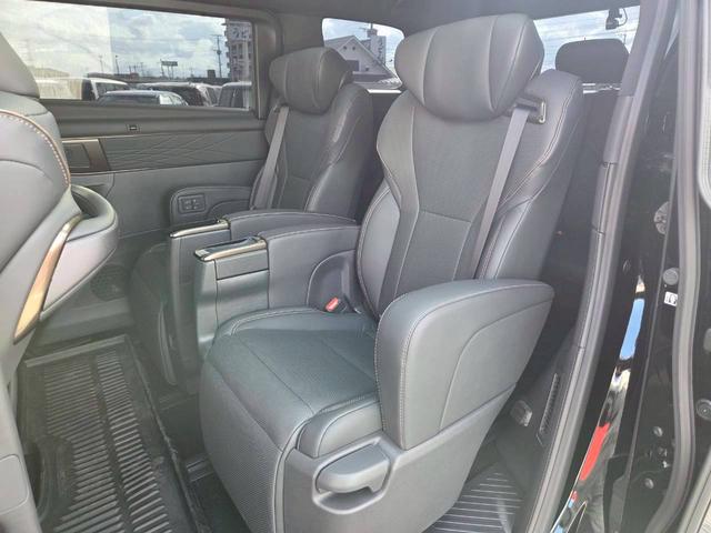 アルファードハイブリッド Ｚ　モデリスタエアロ／グリル／マフラー　純正１９インチエグゼクティブ用アルミ　左右独立ムーンルーフ　レザーシート／シートヒーター　全方位モニター　純正１４型ナビ　３６０°ドライブレコーダー　スマートキー（57枚目）