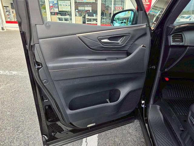 アルファードハイブリッド Ｚ　モデリスタエアロ／グリル／マフラー　純正１９インチエグゼクティブ用アルミ　左右独立ムーンルーフ　レザーシート／シートヒーター　全方位モニター　純正１４型ナビ　３６０°ドライブレコーダー　スマートキー（59枚目）