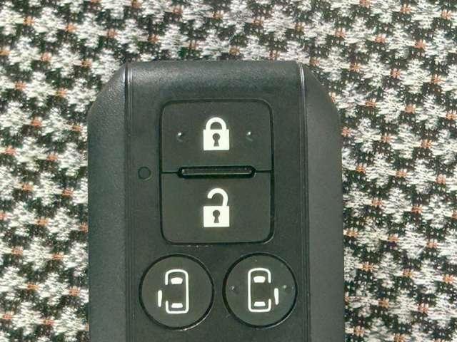 ワゴンＲスマイル ハイブリッドＸ　スズキセーフティサポート　禁煙車　メーカーオプション９型ＤＳＰ／フルセグＴＶ／ＤＶＤ再生／ＣＤ／Ｂｌｕｅｔｏｏｔｈ　全方位モニター　前後ドライブレコーダー　両側パワースライドドア　ＬＥＤオートライト（26枚目）