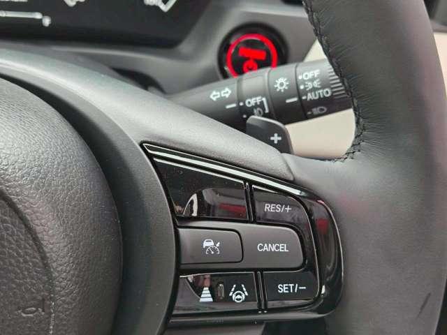 ヴェゼル ｅ：ＨＥＶ　Ｚ・ＰＬａＹパッケージ（6枚目）