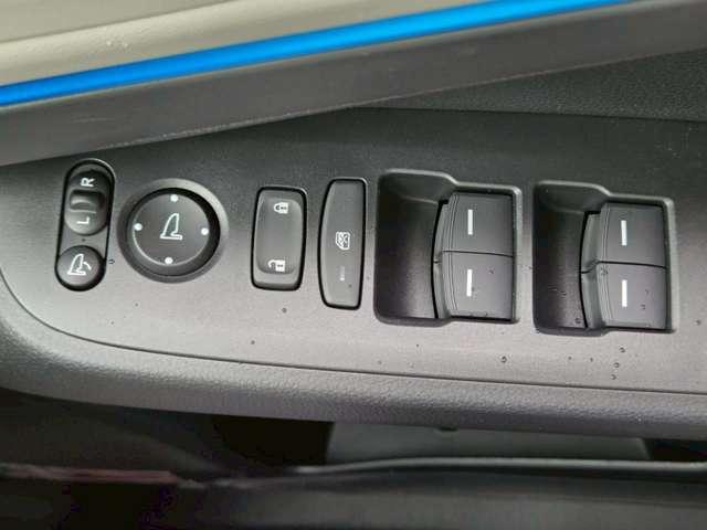 ヴェゼル ｅ：ＨＥＶ　Ｚ・ＰＬａＹパッケージ（15枚目）