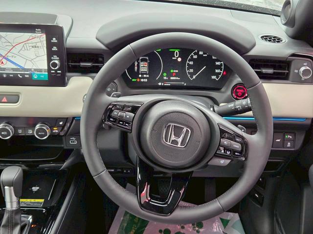 ヴェゼル ｅ：ＨＥＶ　Ｚ・ＰＬａＹパッケージ（8枚目）