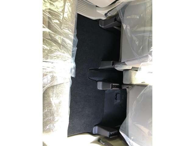 Ｎ－ＢＯＸ Ｇホンダセンシング　車検２年整備　クルーズコントロール　９型ナビ／フルセグＴＶ／ＤＶＤ再生／ＣＤ録音／Ｂｌｕｅｔｏｏｔｈ／バックモニター　ＥＴＣ　ドライブレコーダー　オートライト　プッシュスタート　スマートキー（22枚目）