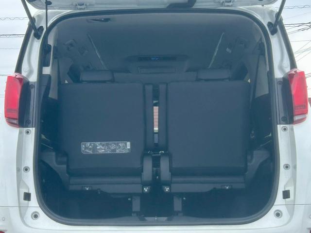 アルファード ２．５Ｓ　Ｃパッケージ　７人乗り　車検２年　エグゼクティブパワーシート　黒革調エアーシート　シートヒーター　ハンドルヒーター　デジタルインナーミラー　純正１２．１型フリップダウンモニター　純正９型ナビ　３眼ＬＥＤオートライト（34枚目）