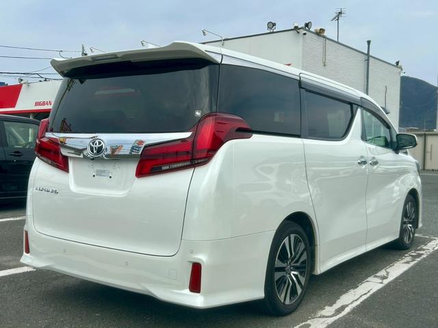 アルファード ２．５Ｓ　Ｃパッケージ　７人乗り　車検２年　エグゼクティブパワーシート　黒革調エアーシート　シートヒーター　ハンドルヒーター　デジタルインナーミラー　純正１２．１型フリップダウンモニター　純正９型ナビ　３眼ＬＥＤオートライト（43枚目）