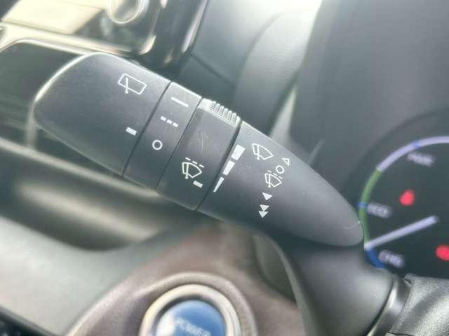 ヤリスクロス ハイブリッドＺ　禁煙車　車検２年　純正８型デイスプレイオーデイオ／フルセグＢｌｕｅｔｏｏｔｈ／バックモニター　ＥＴＣ　パワーシート　シートヒーター　ＬＥＤオートライト　オートハイビーム　レーダークルーズコントロール（9枚目）