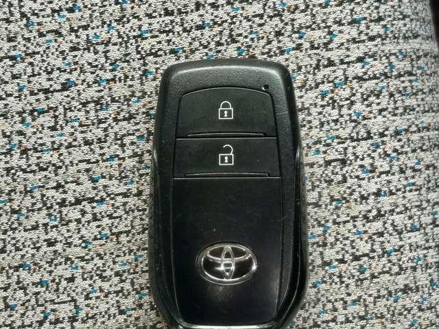 ヤリスクロス ハイブリッドＺ　禁煙車　車検２年　純正８型デイスプレイオーデイオ／フルセグＢｌｕｅｔｏｏｔｈ／バックモニター　ＥＴＣ　パワーシート　シートヒーター　ＬＥＤオートライト　オートハイビーム　レーダークルーズコントロール（22枚目）