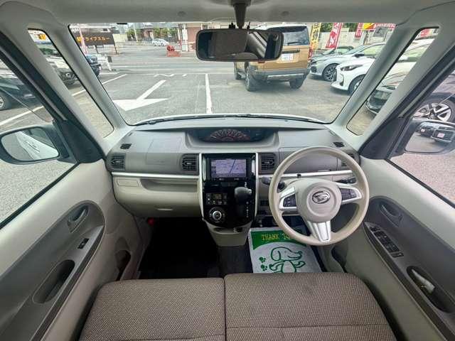 Ｘ　車検２年整備　パワースライドドア　ナビ／地デジＴＶ／ＤＶＤ再生／ＣＤ／Ｂｌｕｅｔｏｏｔｈ／バックモニター　ＥＴＣ　アイドリングＳＴＯＰ　プッシュスタート　スマートキー　電動格納ドアミラー（画像3）