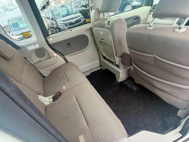 Ｘ　車検２年整備　パワースライドドア　ナビ／地デジＴＶ／ＤＶＤ再生／ＣＤ／Ｂｌｕｅｔｏｏｔｈ／バックモニター　ＥＴＣ　アイドリングＳＴＯＰ　プッシュスタート　スマートキー　電動格納ドアミラー（画像29）