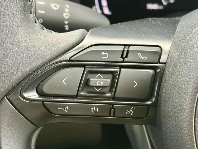 Ｇ　走行距離７．０４０キロ　ワンオーナー／禁煙車　新車メーカー保証継承　メーカーオプション８型ナビ／フルセグＴＶ／Ｍｉｒａｃａｓｔ／ＵＳＢ／ＨＤＭＩ／Ｂｌｕｅｔｏｏｔｈ　２．０ＥＴＣ　クルーズコントロール（画像9）