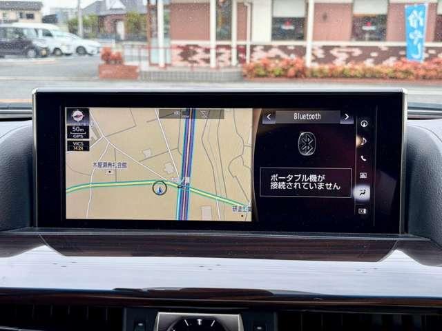 ＬＸ５７０　４ＷＤ　禁煙車　モデリスタエアロ　サンルーフ　本革エアーパワーシート　純正２１インチアルミ　３眼ＬＥＤオートハイビーム　純正１２．３型ナビ　全方位モニター　後席用フリップダウンモニターパワーバックドア（画像6）