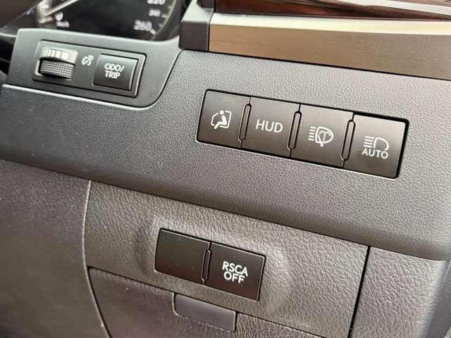 ＬＸ５７０　４ＷＤ　禁煙車　モデリスタエアロ　サンルーフ　本革エアーパワーシート　純正２１インチアルミ　３眼ＬＥＤオートハイビーム　純正１２．３型ナビ　全方位モニター　後席用フリップダウンモニターパワーバックドア（画像18）
