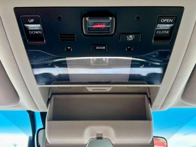 ＬＸ５７０　４ＷＤ　禁煙車　モデリスタエアロ　サンルーフ　本革エアーパワーシート　純正２１インチアルミ　３眼ＬＥＤオートハイビーム　純正１２．３型ナビ　全方位モニター　後席用フリップダウンモニターパワーバックドア（画像22）