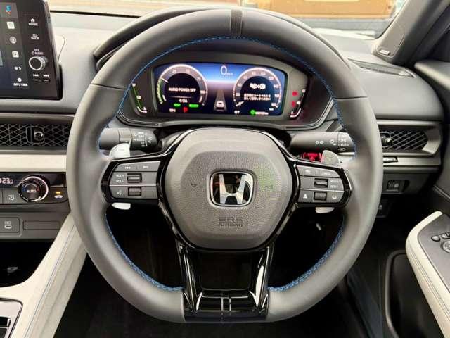 ベースグレード　ホンダセンシング　走行距離１０１キロ　ＢＯＳＥプレミアムサウンド　純正９型ＤＳＰ／フルセグＴＶ／ＵＳＢ／Ｂｌｕｅｔｏｏｔｈ／バックモニター　ＥＴＣ　シートヒーター　ＬＥＤオートライト　置くだけ充電（画像7）
