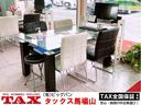 商談席は3組分ございます! 1テーブルに4席ございますのでご家族でご来店いただけます☆ キッズスペースもございますのでお子様も一緒にご来店ください♪ お待ちしております(^^)/