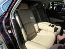 車内は高級感に溢れてます( *´艸`)