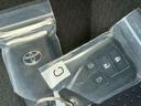 現代の車に欠かせない必須アイテムもしっかり完備！操作性も良く、最新のライフスタイルを支える心強い機能。手に入れたその日から、スマートな出発をお約束します（‘・ω・´）
