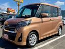 斜め前から見るとシャープなデザインが際立ちます♪ゴールドもいい感じ!